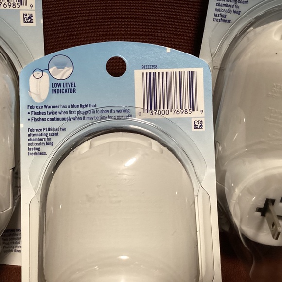 Febreze Oil Warmer Bundle of 3 NEW/Sealed - Picture 6 of 7